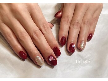 リーベル(Liebelle)/クリスマスカラーネイル
