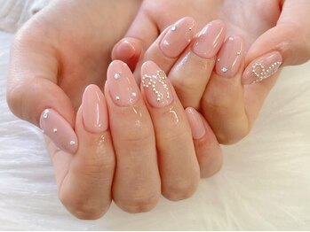 ナナ(7)の写真/【オフィスネイルにもピッタリ☆】大人上品なシンプルデザインもご用意♪派手なネイルが出来ない方にも◎