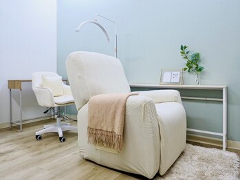 アン(anne)の写真/居心地の良いプライベート空間で1人1人のお悩みをしっかりカウンセリングし、あなたに合うデザインを提案◎