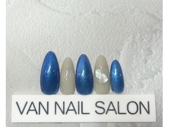 ヴァンネイルサロン 本厚木(VAN NAIL SALON)/華やかオフィスデザイン