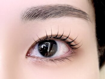ラーチェ(R'ACE)の写真/【短い・くせ毛等どんなまつ毛もおまかせください!!】高い技術力と豊富な専門知識で理想の目元に♪