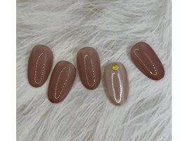 ワンポイントはミラーで華やかに