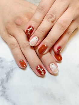 アンドルーチェ なんばパークス店(ANDRUCHE)/レッド×スタッズ