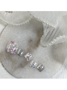 ラフィーナ(RAFFINA)/