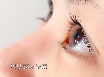 リズラッシュ(Rizz lash)の写真