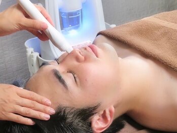 ベルゼ 渋谷店(BELZE)の写真/【メンズ毛穴洗浄｜宮下パーク目の前】毛穴汚れ徹底除去!モテる男の美肌作りの土台!現役アイドル施術担当☆