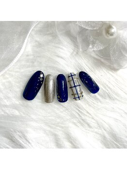 3月大人可愛いおでかけネイル