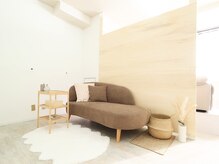 プティ ミル(petit mill)/当店の待合スペース★