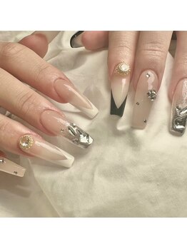 レイネイル レイエステティック 岐阜茜部店(RAY NAIL & RAY ESTHETIC)の写真/ブライダルetc.華やかにしたい大切なイベントに◎爪の形も美しく♪シーンに合わせた思い通りのデザインに♪