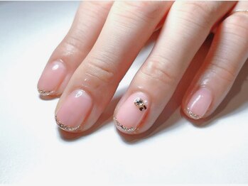 リノ(Lino)/スキニーフレンチネイルネイル