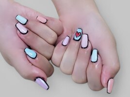 コミックネイル　￥9,900～