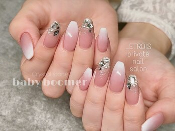 ルトロワ(LETROIS)/