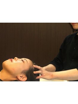 ヘッドスパで癒されたい