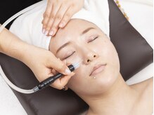 エイナミビューティサロン/フェイシャル2/毛穴洗浄吸引