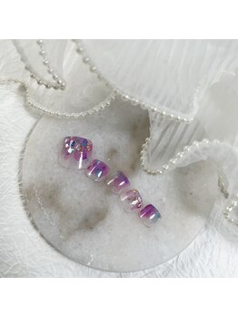 ラフィーナ(RAFFINA)/