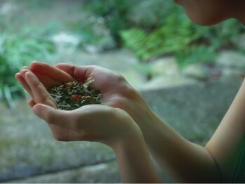 アウン 本山店(aUN)の写真/夏なのに寒い！「夏冷え」には温活が◎