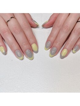 ビューティマーケット アングゥ(BEAUTY MARKET ungu)/イエロー×グレーフレンチ