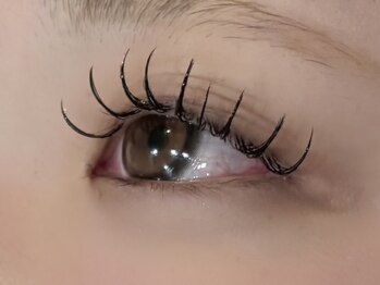 アイ ビューティー ルクール 見附店(EYE BEAUTY Le Coeur)/担当【渡邉】