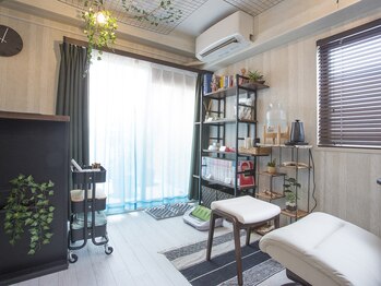 竜華/日の差し込むリラックス空間