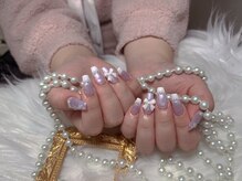 モアネイル 新宿/