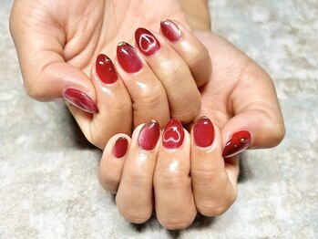 アミィ(AMIe)/ハートマグネットネイル