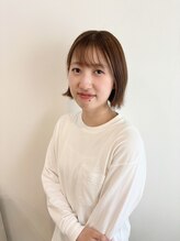 リッシュ トロワ(RICHE trois)&nbsp;ネイリスト ももか