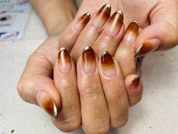 ヘアーアンドネイル ルシア(Hair&Nail Lucia)/秋にオススメネイル!