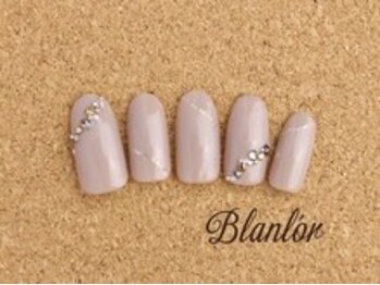 ブランロール 中目黒店(Blanl'or)/大人シンプルビジューネイル