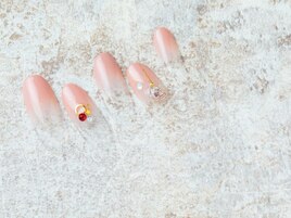 (1676)ぷっくりポイントネイル