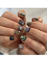 ビー 十日市(bii)/個性派