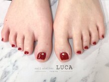ネイルアトリエルカ(nail atelier LUCA)/W-569　大人上品ボルドーフット