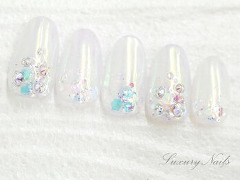 ラグジュアリーネイルズ アカバネ(Luxury Nails Akabane)/うるうる*オーロラ