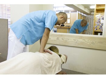 横浜駅きた西整体院/肩こり首こり頭痛腰痛小顔矯正