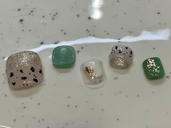 ネイルメゾン 天神店(NAIL MAISON)/ぷっくりつぶつぶラメ箔¥11000