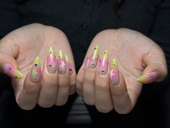 コモネイルスタジオ(CoMo Nail Studio)/