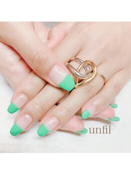アンフィルルーム(unfil room)/ハーフフレンチネイル