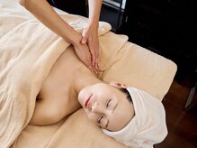 お客様それぞれに合わせたハンドテクニックでご満足いくお時間を