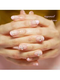 ピンクフレンチネイル