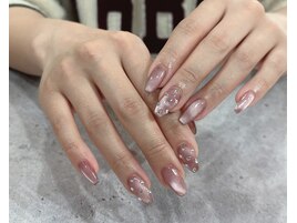 マグネットネイルデザイン