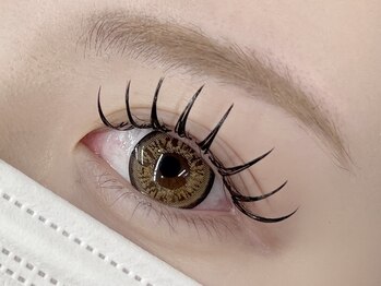 eyelash salon Roi パリジェンヌ/マツエク/眉毛