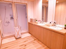 癒林(イーリン)/シャワー室も完備。