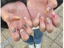 ミャウネイル(Miaou nail)/ちぐはぐニュアンス