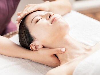 ビーサロン(B-salon)の写真/速攻小顔☆オリジナルの小顔コルギで自分史上最高の小顔に◎鏡を何度も見たくなる♪