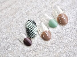 大人のバレンタインアートネイル