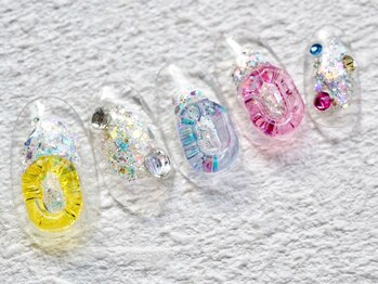 カトルナフ(quatre fois neuf)/透け感たっぷりニュアンスネイル