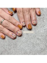 ゼロハチイチ(081)/monthly design