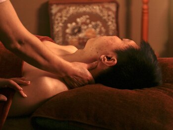 すぐ楽 四条烏丸の写真/整体やマッサージ、もう何回目?慢性的なコリを一掃する強圧リンパマッサージ×スライドカッピング最強ペア