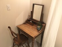 ウナカサ 箕面店(unacasa)/メイク直しはこちらでどうぞ♪