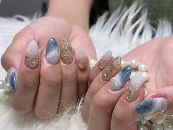 モアネイル 新宿/