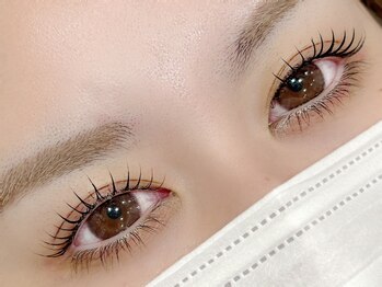 ラムール 姫路(L'AMOUR+)の写真/【ナチュラルな仕上がりで魅力的な目元へ】キープ力×豊富なデザインで360゜どこから見ても隙なしの可愛さ